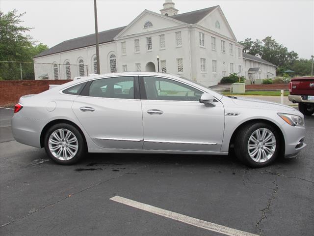 2018 Buick LaCrosse Essence