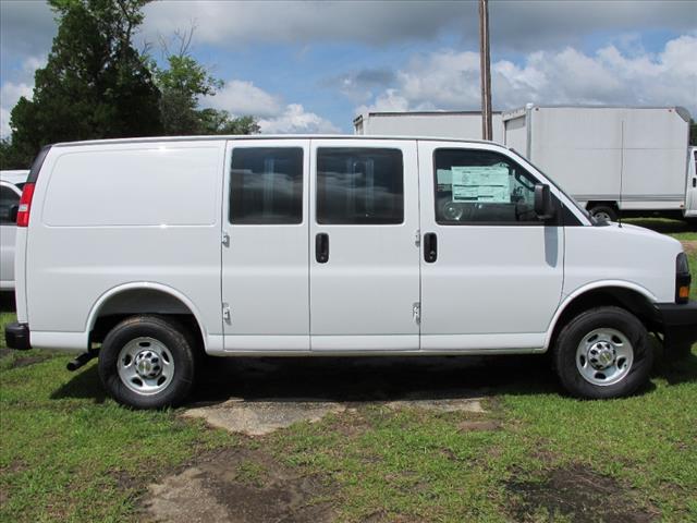 2025 Chevrolet Express Work Van