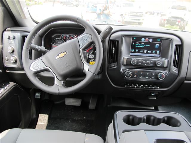 2024 Chevrolet SILVMD 5500 crew cab