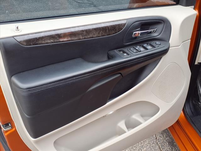 2011 Dodge Grand Caravan Crew