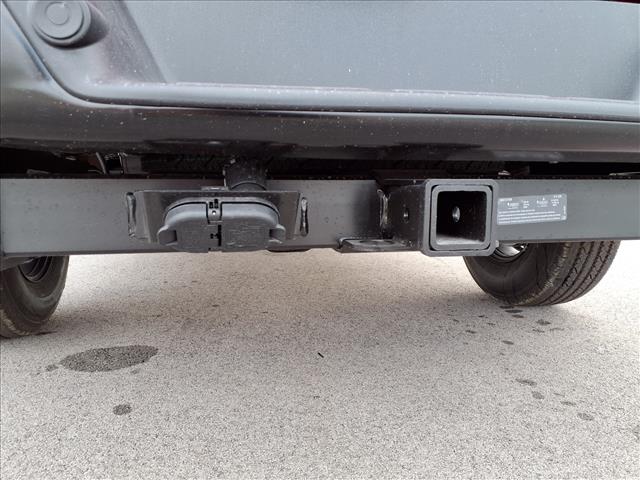 2025 Chevrolet Express 2500:C25127