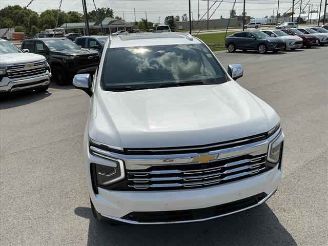 2025 Chevrolet Suburban Premier photo 10