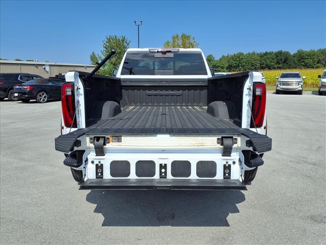 2024 GMC Sierra 3500HD Denali:CP2311