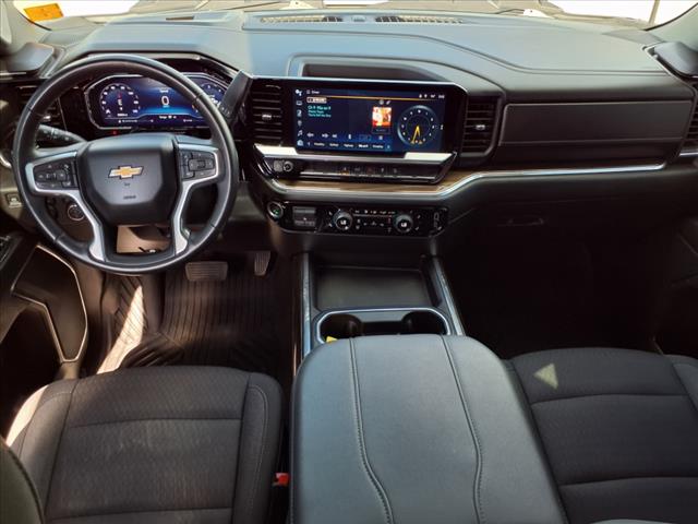 Photo of 2024 Chevrolet Silverado 2500HD LT in Clyde, OH - 11,  2024 Chevrolet Silverado 2500HD LT:CP2291