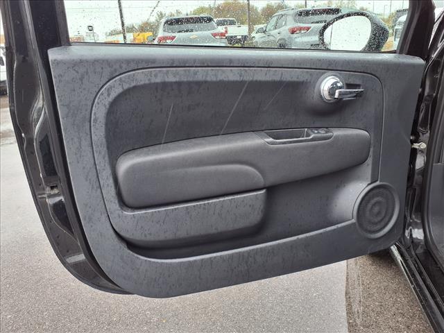 Photo of 2015 FIAT 500 Pop in Clyde, OH - 11,  2015 FIAT 500 Pop:CP2286B