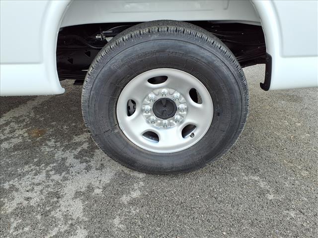 2025 Chevrolet Express 2500:C25130