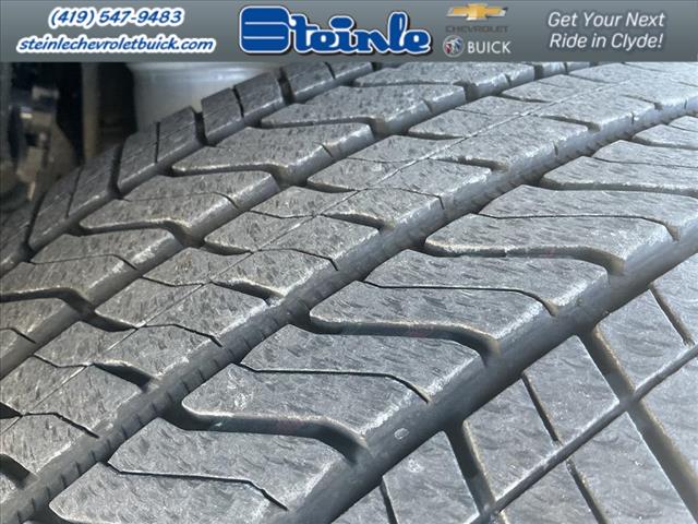 2024 Cadillac Escalade Premium Luxury Platinum:C25038A