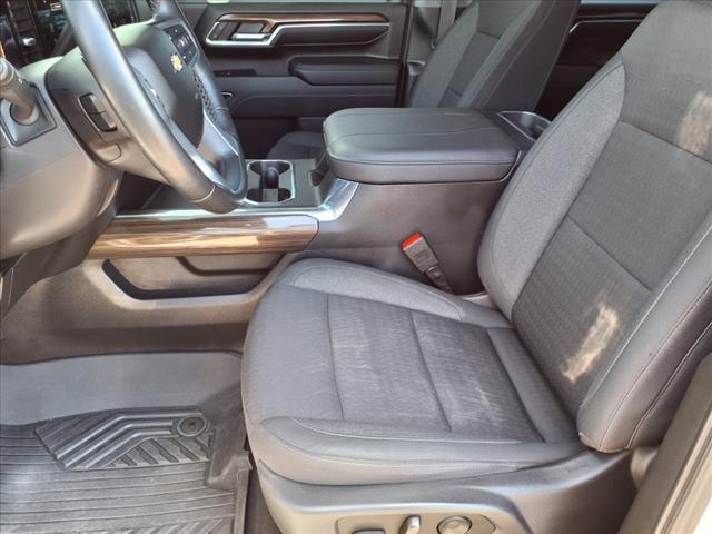 Photo of 2024 Chevrolet Silverado 2500HD LT in Clyde, OH - 13,  2024 Chevrolet Silverado 2500HD LT:CP2291