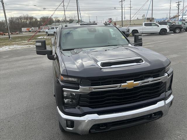 2024 Chevrolet Silverado 2500HD LT:C24138A