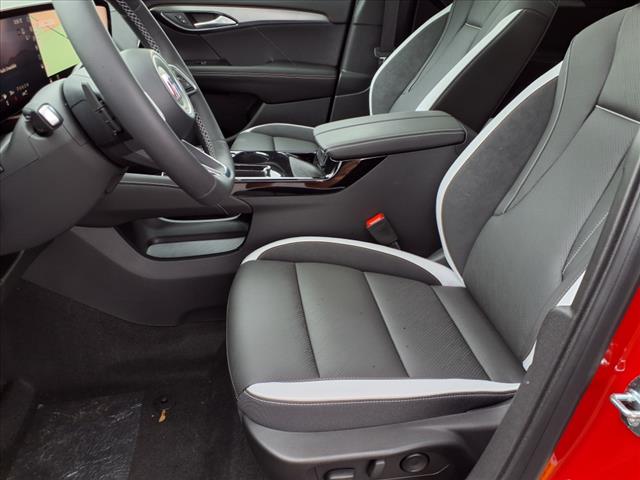 2025 Buick Envision 