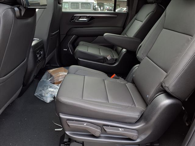 2026 Chevrolet Suburban Z71:C26008