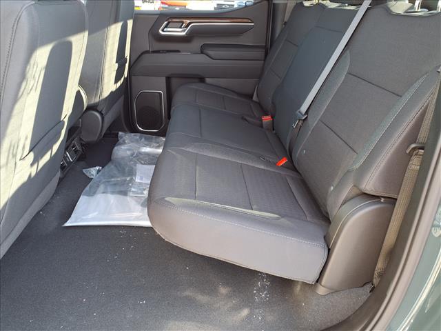 2026 Chevrolet Silverado 1500 LT:C26015