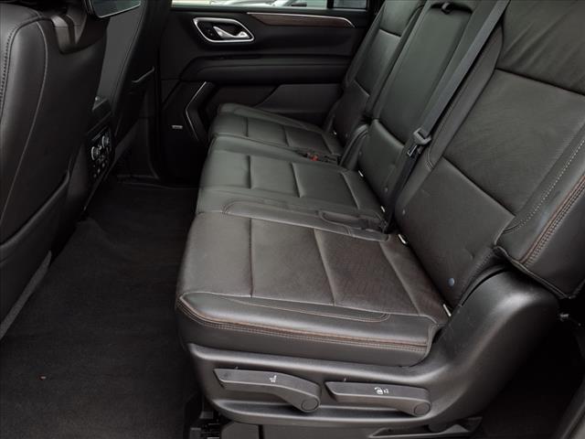 2021 Chevrolet Suburban High Country photo 16