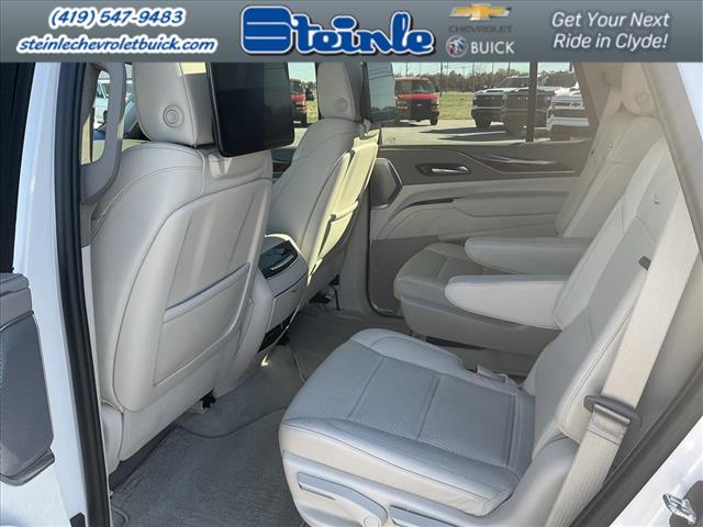 2024 Cadillac Escalade Premium Luxury Platinum:C25038A