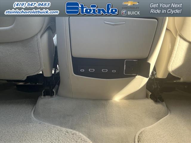 2024 Cadillac Escalade Premium Luxury Platinum:C25038A