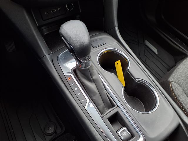 2022 Chevrolet Equinox LT:CP2330