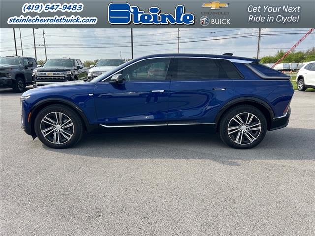 2024 Cadillac LYRIQ Luxury 3  CP2287