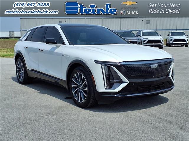 2024 Cadillac LYRIQ Sport 1  CP2289