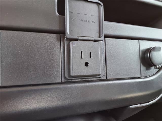 2025 Chevrolet Express 2500:C25130