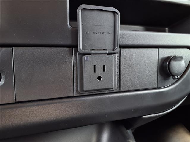 2025 Chevrolet Express 3500:C25129