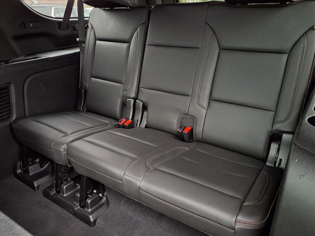 2021 Chevrolet Suburban High Country photo 19