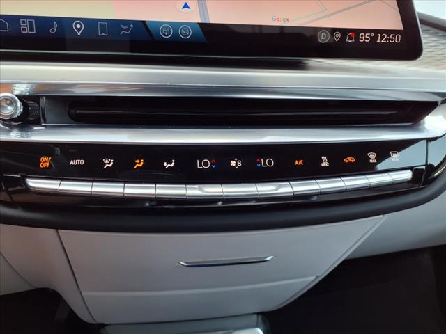 2025 Cadillac LYRIQ Sport 2:CP2307