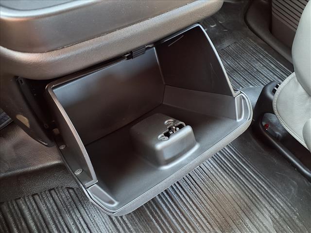 2025 Chevrolet Express 3500:C25129