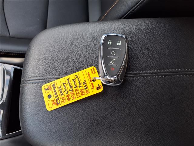 2022 Chevrolet Equinox Premier:C26004A