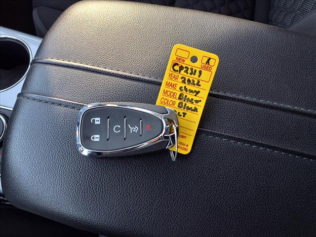 2022 Chevrolet Blazer LT:CP2319