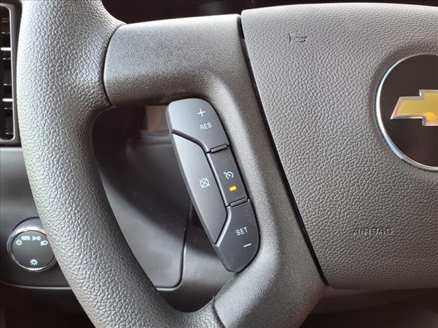 2025 Chevrolet Express 2500:C25130