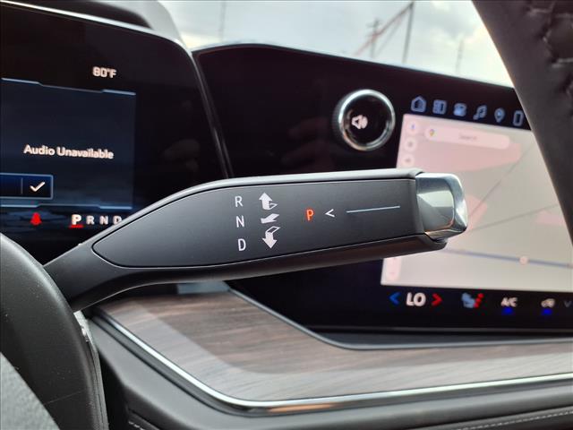 2026 Chevrolet Suburban Z71:C26008