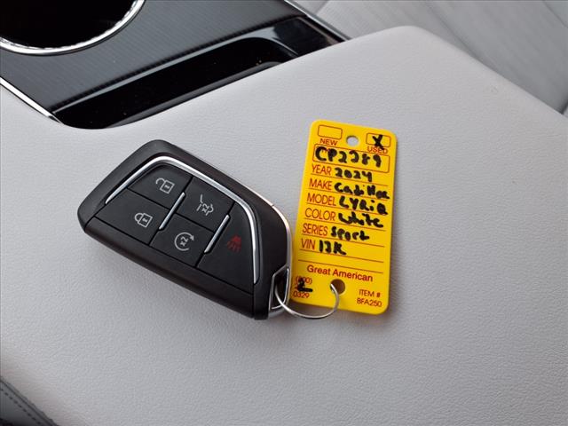 2024 Cadillac LYRIQ Sport 1:CP2289