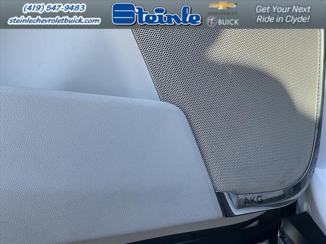 2024 Cadillac Escalade Premium Luxury Platinum:C25038A