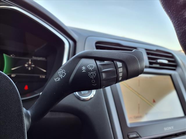 2020 Ford Fusion Titanium photo 23