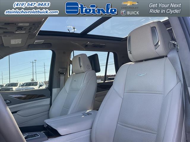 2024 Cadillac Escalade Premium Luxury Platinum:C25038A