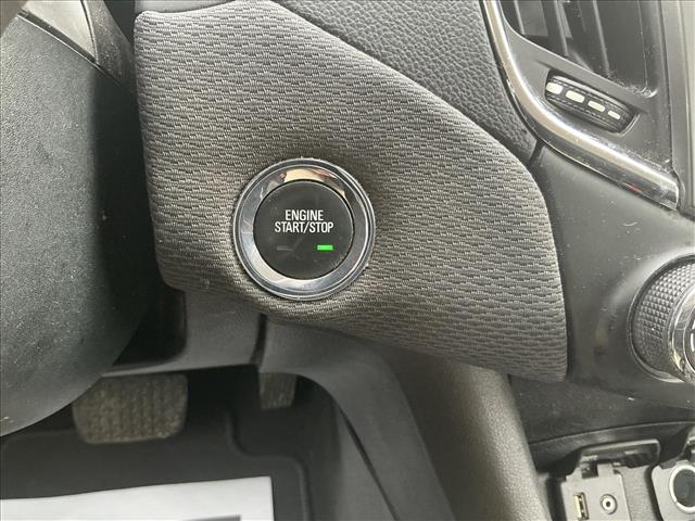 2018 Chevrolet Cruze LT Auto:C25123B