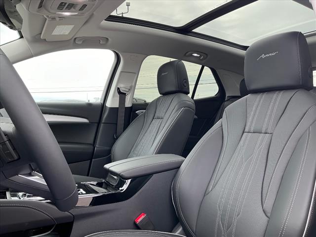 2025 Buick Envision 