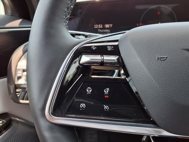 2025 Cadillac LYRIQ Sport 2:CP2307