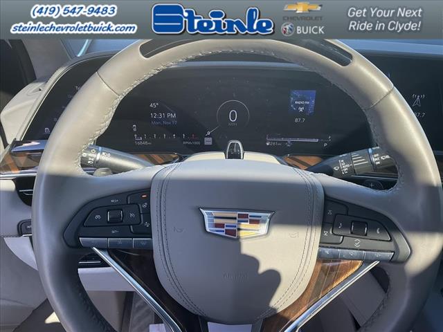 2024 Cadillac Escalade Premium Luxury Platinum:C25038A