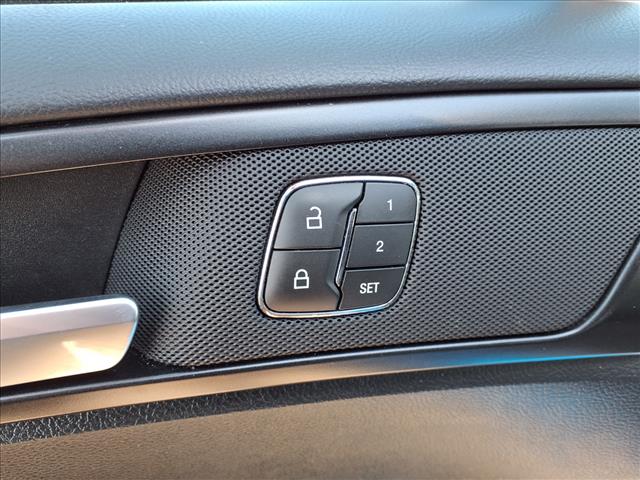 2020 Ford Fusion Titanium photo 26