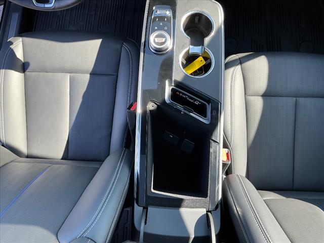 2024 Cadillac Lyriq Luxury photo 26