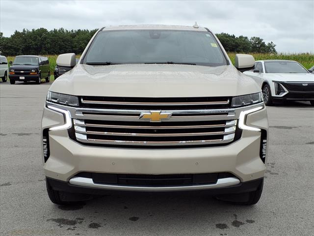2021 Chevrolet Suburban High Country photo 2