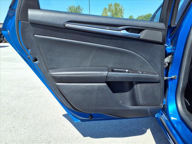 2020 Ford Fusion Titanium photo 29