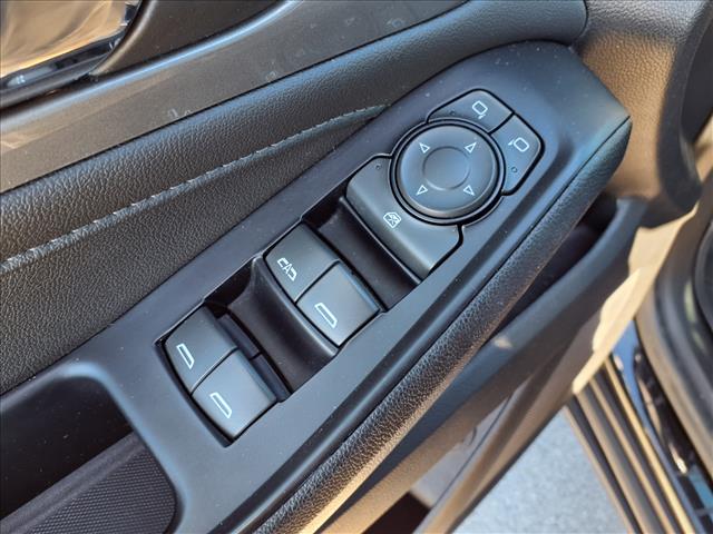 Photo of 2023 Chevrolet Traverse LT Cloth in Clyde, OH - 31,  2023 Chevrolet Traverse LT Cloth:CP2318