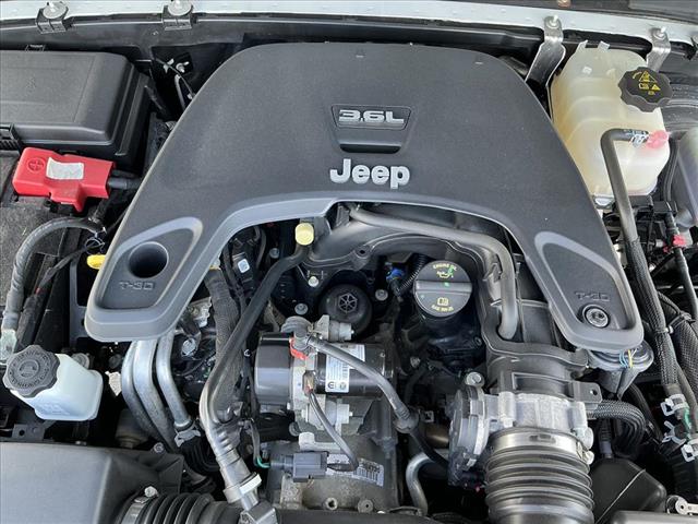 Photo of 2021 Jeep Wrangler Unlimited High Altitude in Clyde, OH - 32,  2021 Jeep Wrangler Unlimited High Altitude:CP2298