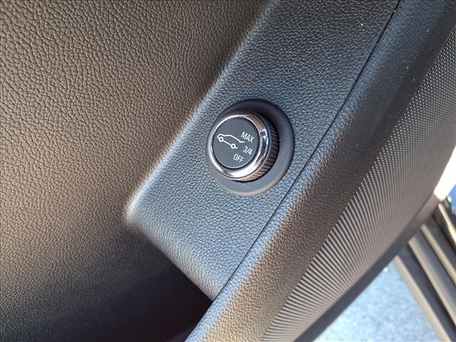 Photo of 2023 Chevrolet Traverse LT Cloth in Clyde, OH - 32,  2023 Chevrolet Traverse LT Cloth:CP2318