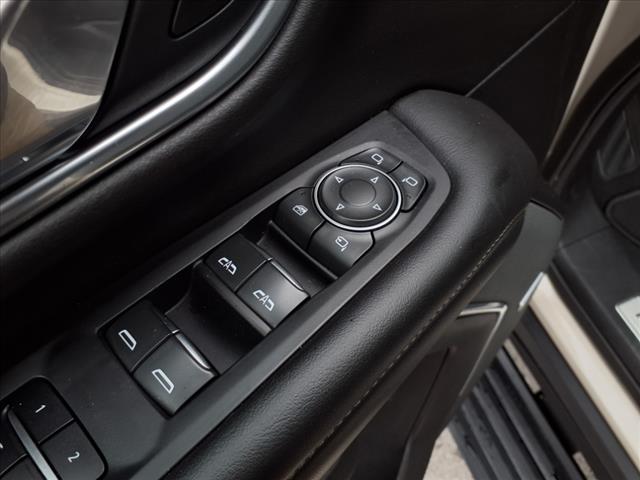 2021 Chevrolet Suburban High Country photo 31