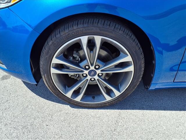 2020 Ford Fusion Titanium photo 31