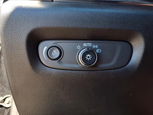 Photo of 2023 Chevrolet Traverse LT Cloth in Clyde, OH - 33,  2023 Chevrolet Traverse LT Cloth:CP2318