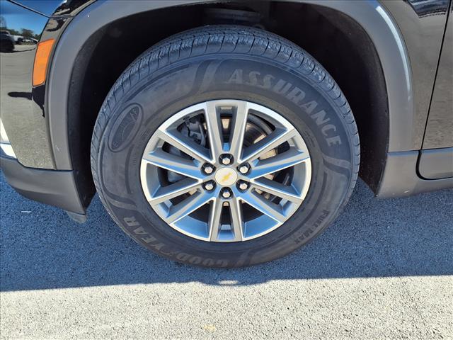 Photo of 2023 Chevrolet Traverse LT Cloth in Clyde, OH - 36,  2023 Chevrolet Traverse LT Cloth:CP2318